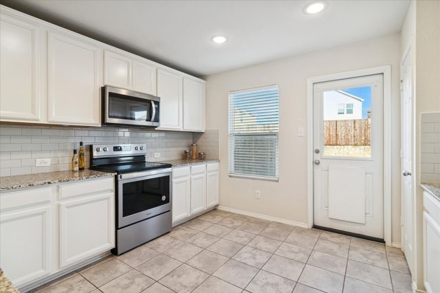 1605 Petrolia Drive, Forney, TX 75126