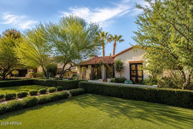 61 W WILSHIRE Drive, Phoenix, AZ 85003