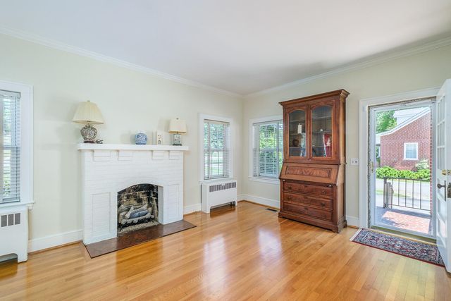 5654 Lee Hwy, Troutville, VA 24175