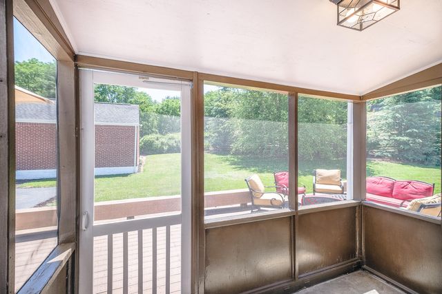 5654 Lee Hwy, Troutville, VA 24175