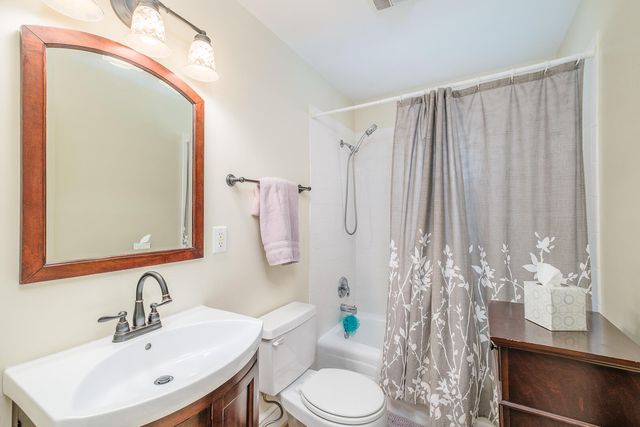 5654 Lee Hwy, Troutville, VA 24175