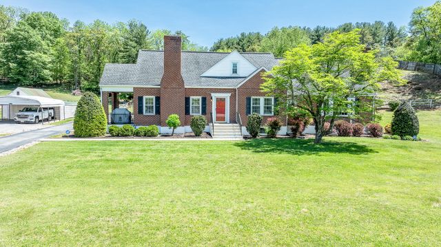 5654 Lee Hwy, Troutville, VA 24175