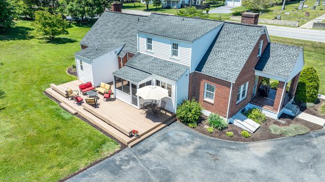5654 Lee Hwy, Troutville, VA 24175