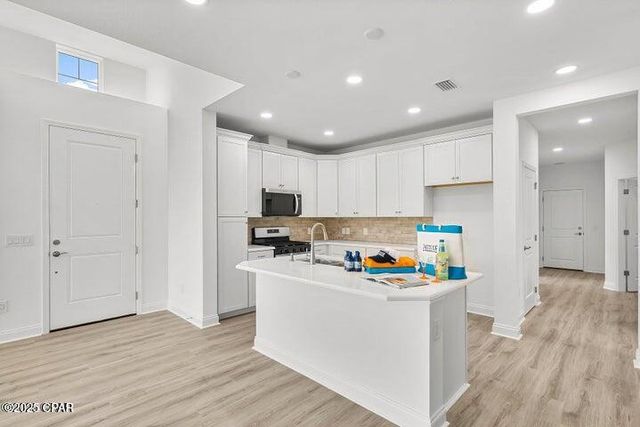 8912 Parrot Place, Panama City Beach, FL 32413