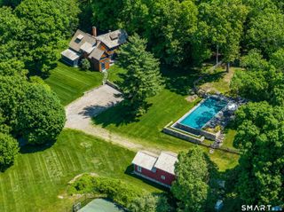 240 Umpawaug Road, Redding, CT 06896