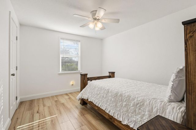 287 Pecan Drive, Pottsboro, TX 75076