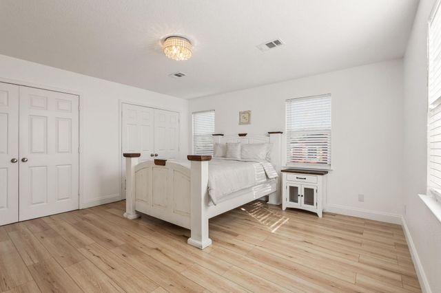 287 Pecan Drive, Pottsboro, TX 75076