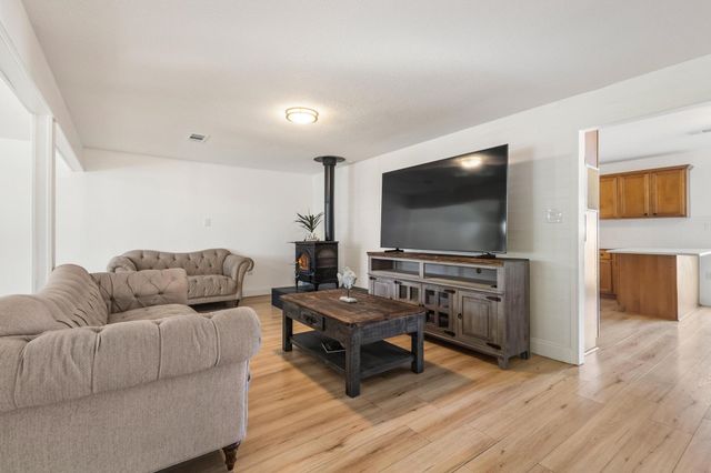 287 Pecan Drive, Pottsboro, TX 75076