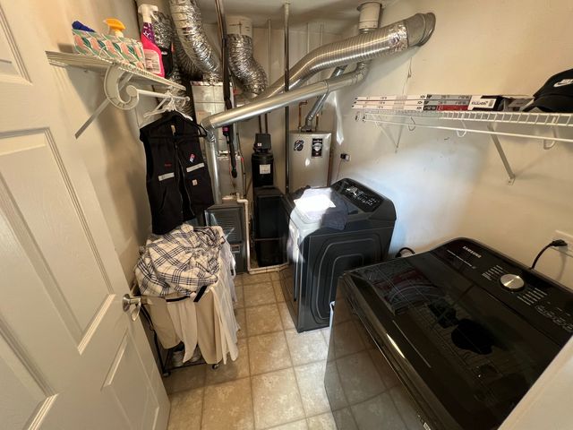 380 Risen Star Lane 380, Oswego, IL 60543