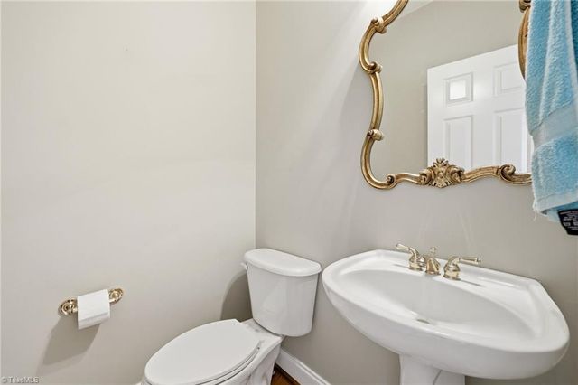105 Creekstone Court, Winston-salem, NC 27104