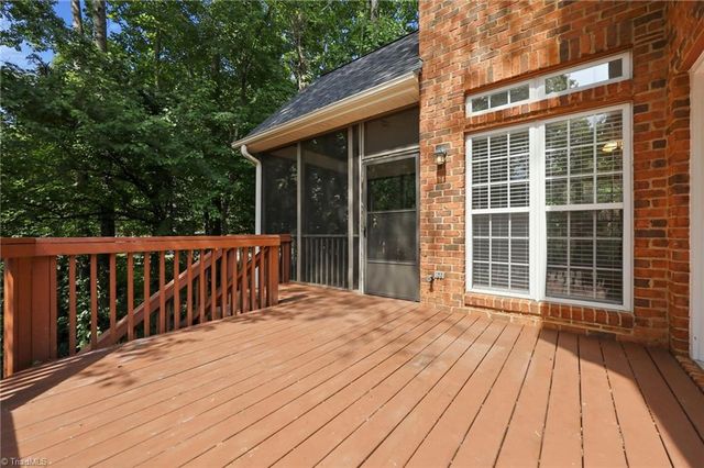 105 Creekstone Court, Winston-salem, NC 27104
