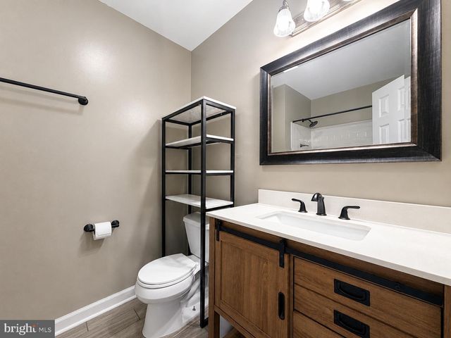 15 ENGLISH OAK CIR, Fredericksburg, VA 22408
