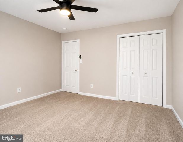 15 ENGLISH OAK CIR, Fredericksburg, VA 22408
