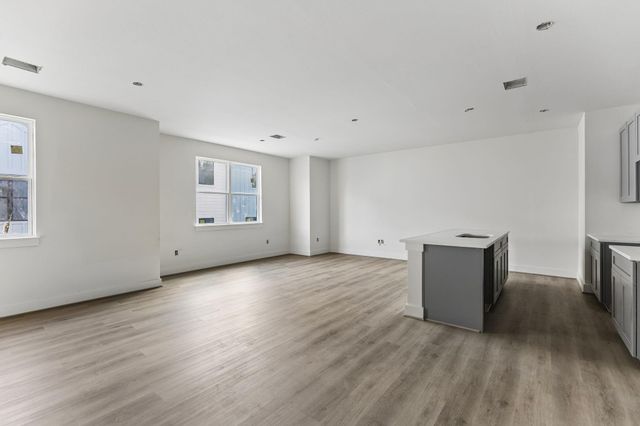 2023 Oak Forest Drive A-B, Houston, TX 77018