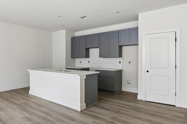 2023 Oak Forest Drive A-B, Houston, TX 77018