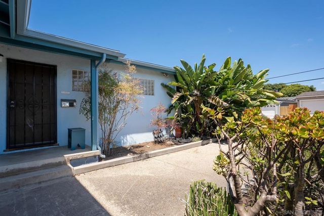 5172 Caywood St, San Diego, CA 92117