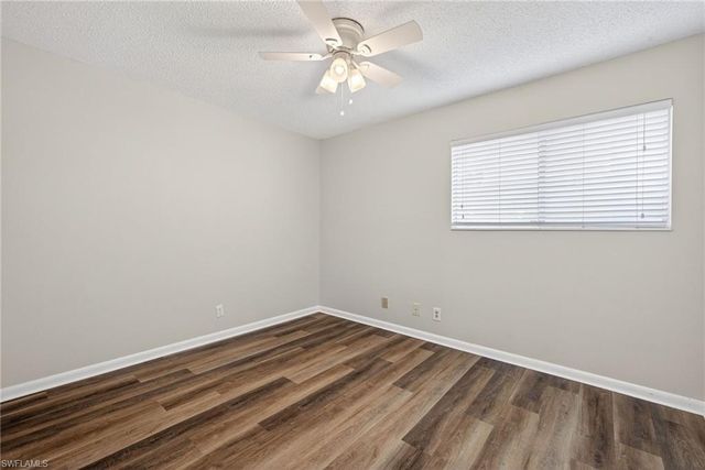 3271 Royal Canadian TRCE # 1, Fort Myers, FL 33907