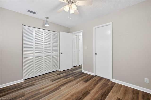 3271 Royal Canadian TRCE # 1, Fort Myers, FL 33907