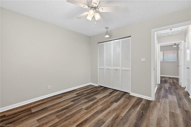 3271 Royal Canadian TRCE # 1, Fort Myers, FL 33907