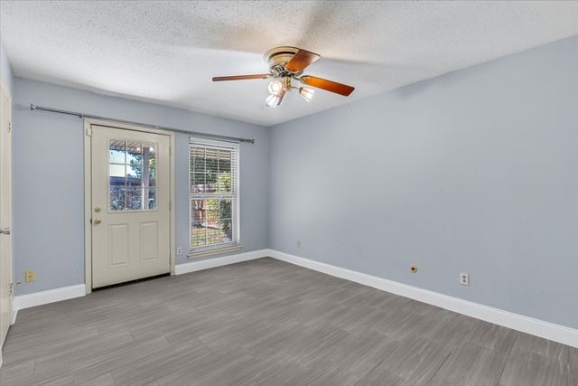 2801 Vancouver Street, Irving, TX 75062