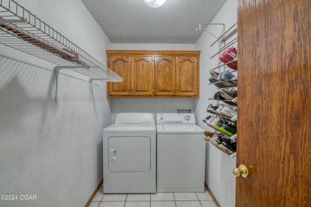 3227 S Park Avenue, Joplin, MO 64804