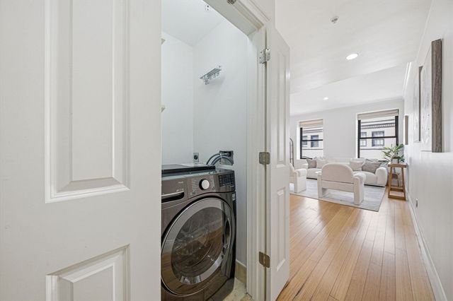 55 Temple Pl 4, Boston, MA 02111
