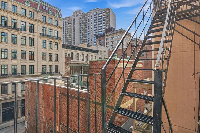 55 Temple Pl 4, Boston, MA 02111