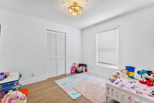 6249 Foster Street, Jupiter, FL 33458