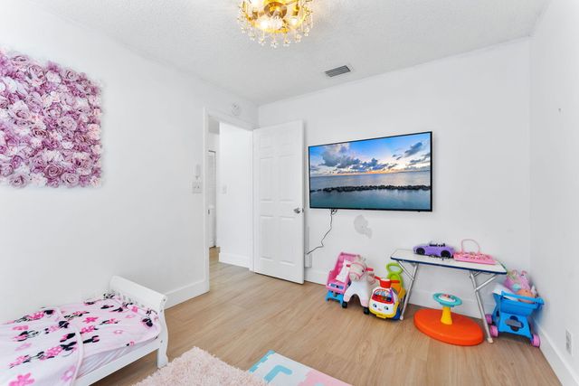 6249 Foster Street, Jupiter, FL 33458