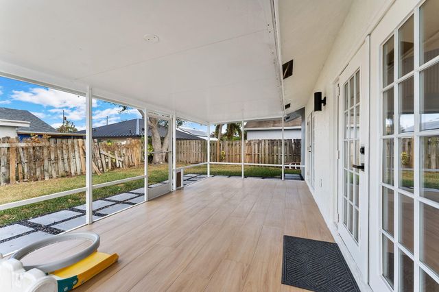 6249 Foster Street, Jupiter, FL 33458