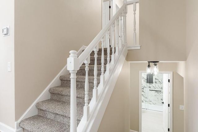 2205 Green Valley Drive, Janesville, WI 53546