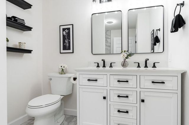 2205 Green Valley Drive, Janesville, WI 53546