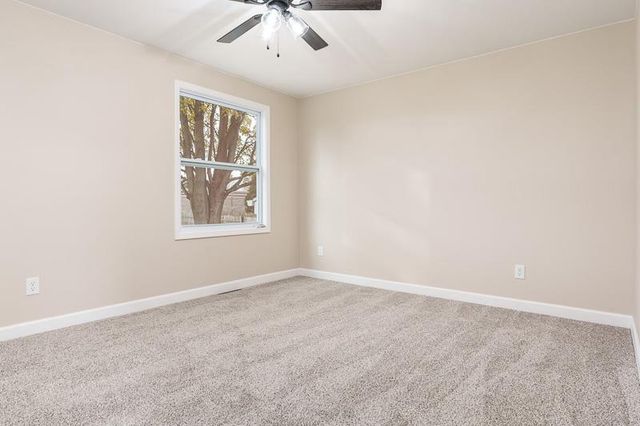 2205 Green Valley Drive, Janesville, WI 53546