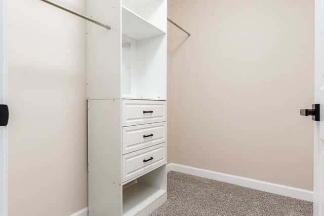 2205 Green Valley Drive, Janesville, WI 53546