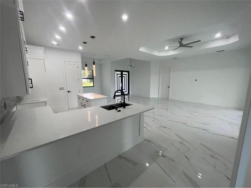 3401 41st ST SW, LEHIGH ACRES, FL 33976 — photo 3