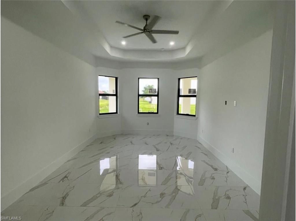 3401 41st ST SW, LEHIGH ACRES, FL 33976 — photo 4