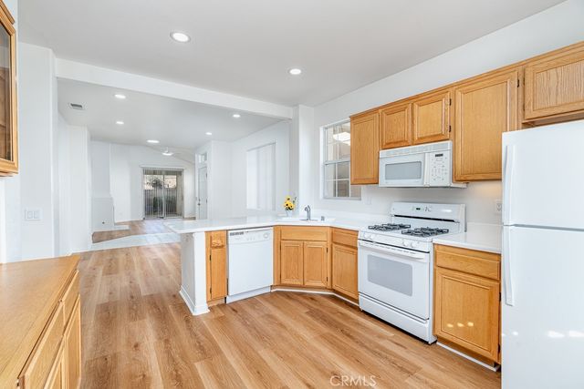 811 Camino De Plata, San Jacinto, CA 92583
