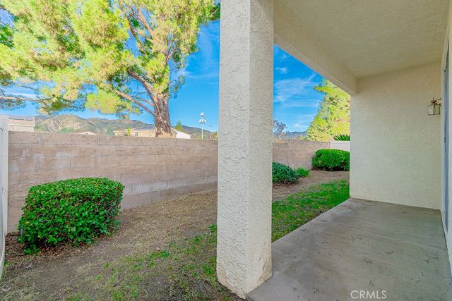 811 Camino De Plata, San Jacinto, CA 92583