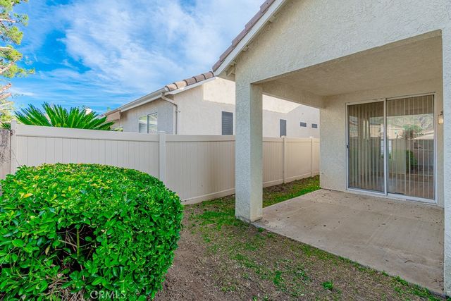 811 Camino De Plata, San Jacinto, CA 92583