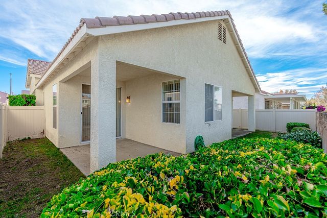 811 Camino De Plata, San Jacinto, CA 92583