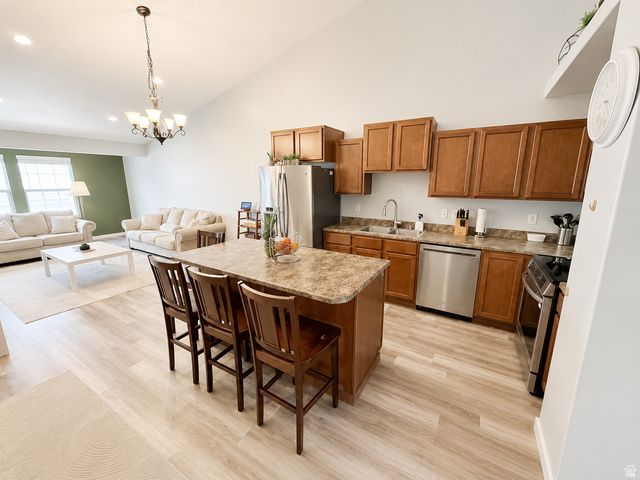 88 E RIVER VIEW DR, Saratoga Springs, UT 84045