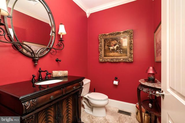12 MOUNTAIN VIEW CT, Ewing, NJ 08628