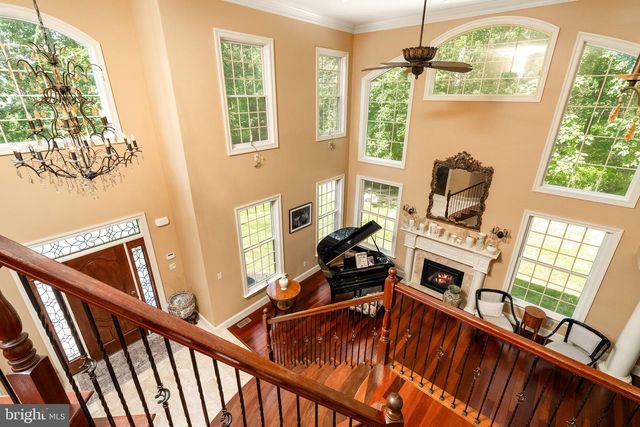 12 MOUNTAIN VIEW CT, Ewing, NJ 08628