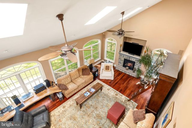 12 MOUNTAIN VIEW CT, Ewing, NJ 08628