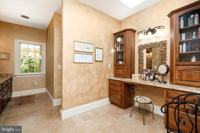 12 MOUNTAIN VIEW CT, Ewing, NJ 08628