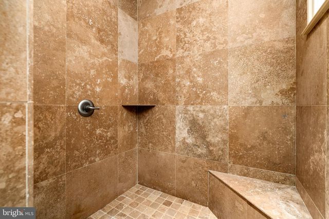 12 MOUNTAIN VIEW CT, Ewing, NJ 08628