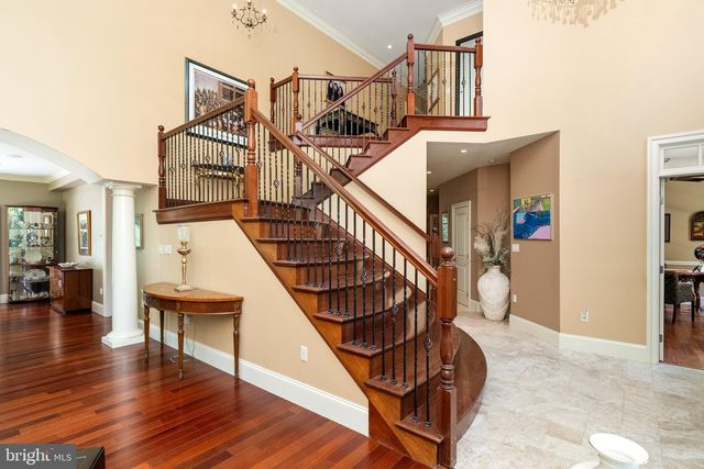 12 MOUNTAIN VIEW CT, Ewing, NJ 08628