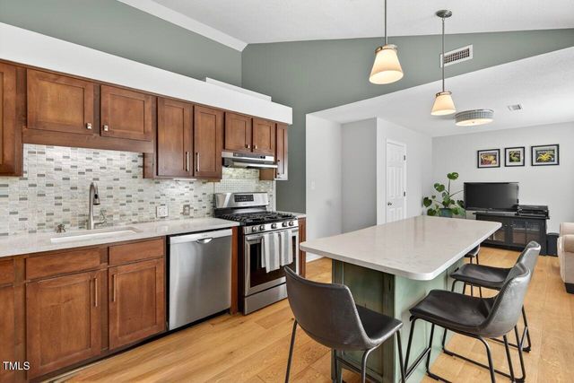 123 Weatherhill Point, Carrboro, NC 27510