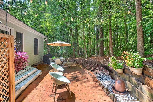 123 Weatherhill Point, Carrboro, NC 27510