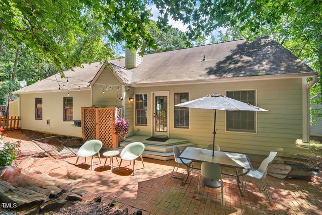 123 Weatherhill Point, Carrboro, NC 27510